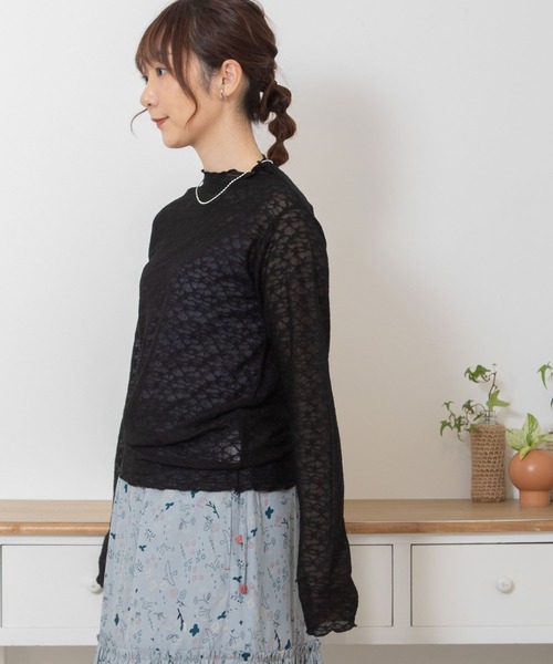 POU DOU DOU（プードゥドゥ）の「花柄シアータートルトップス（Tシャツ/カットソー・レディース・オフホワイト/ブラック/ミント/ダークグレー・3）」の12枚目の写真