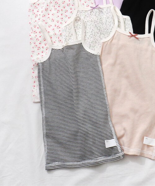 apres les cours（アプレレクール）の「深あきインナーキャミソール_一部WEB限定カラー（キャミソール・キッズ・ベージュ/アイボリー/オフホワイト/ラベンダー/キナリ/その他3/ブラック・100/110/130/90/120/80）」の2枚目の写真