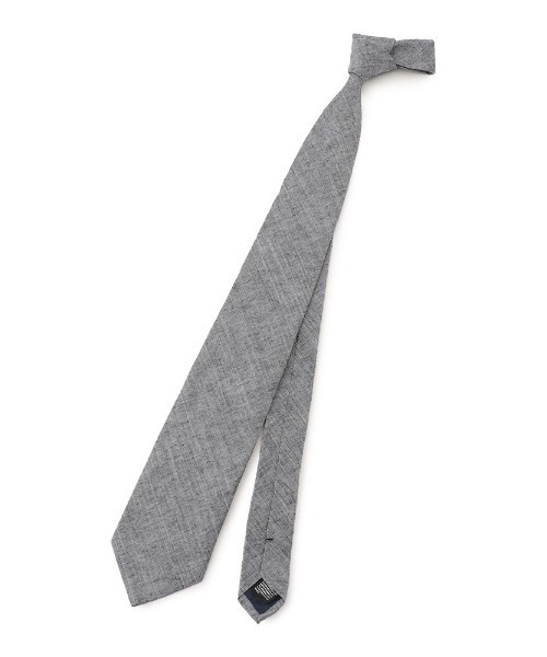 TRANS CONTINENTS（トランスコンチネンツ）の「TRANS CONTINENTS　リネン混ネクタイ　無地　ブラック/ブラウン/グリーン/サックス/ブルー/ネイビー（ネクタイ・メンズ・ブルー/グリーン/サックスブルー/ブラウン/ネイビー/ブラック・FREE）」の8枚目の写真