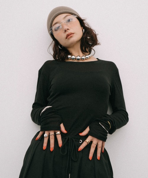 HANNE（アン）の「シアーロングスリーブTEE（Tシャツ/カットソー・レディース・ネイビー/ベージュ/ホワイト/レッド/ブラック/パープル/ブルー・FREE）」の22枚目の写真