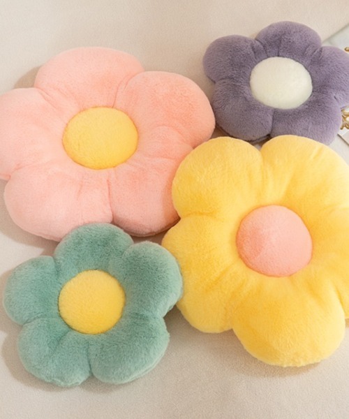 Ein/【2サイズ展開】フラワー デザイン クッション（クッション