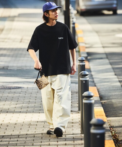 FREAK'S STORE(フリークスストア)の「限定展開 KAVU×FREAK'S STORE/カブー 別注 ビッグシルエット バックプリントTシャツ/ICON(Tシャツ/カットソー・メンズ・ホワイト/ブラック/グレイッシュベージュ/オリーブ/ピンク・SMALL/MEDIUM/LARGE)」の6枚目の写真