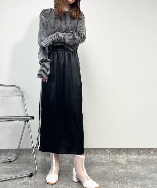 ANAP（アナップ）の「光沢サテンラインスカート（スカート・レディース・イエロー/ブラック/グレー・FREE）」の15枚目の写真