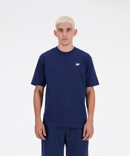 NEW BALANCE(ニューバランス)の「Sport Essentials ショートスリーブTシャツ(Tシャツ/カットソー・メンズ・アイボリー/グリーン/ネイビー/ライトブラウン/ブラック/ホワイト・SMALL/LARGE/MEDIUM/X-LARGE/XX-LARGE)」の6枚目の写真