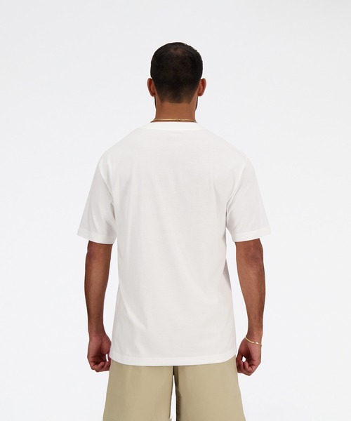 NEW BALANCE(ニューバランス)の「Sport Essentials ショートスリーブTシャツ(Tシャツ/カットソー・メンズ・アイボリー/グリーン/ネイビー/ライトブラウン/ブラック/ホワイト・SMALL/LARGE/MEDIUM/X-LARGE/XX-LARGE)」の18枚目の写真
