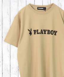 PLAYBOY（プレイボーイ）の「PLAYBOY USAコットン リラックスフィット ロゴプリントTシャツ（Tシャツ/カットソー）」