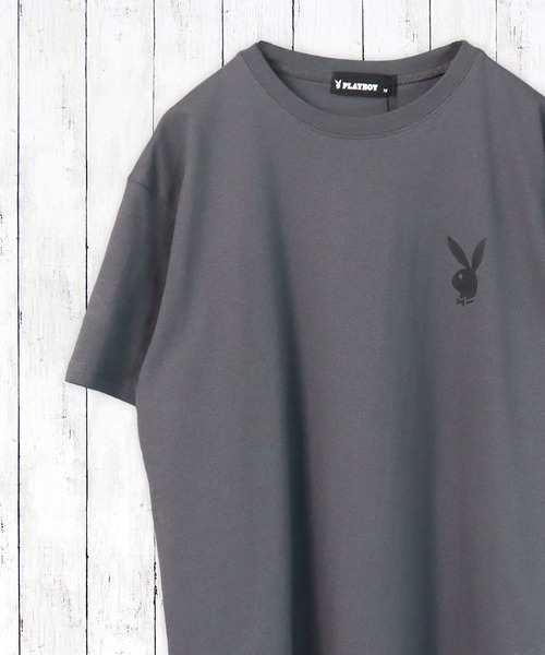 PLAYBOY（プレイボーイ）の「PLAYBOY USAコットン リラックスフィット ロゴプリントTシャツ（Tシャツ/カットソー・キッズ・ピンク/ベージュ系その他/ホワイト系その他/ホワイト系その他2/ブラック系その他/チャコールグレー/オフホワイト/ピンク系その他/ブラック/グレー系その他/ベージュ/グレー系その他2/ピンク系その他2/グリーン系その他2/グリーン系その他/ミント/ブラック系その他2/ベージュ系その他2・S/XXS/XS/L/M）」の7枚目の写真