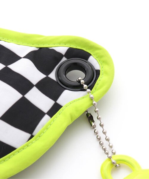 BREEZE(ブリーズ)の「【BREEZE NEW JACK】チャーム付きベアサコッシュ(ボディバッグ/ウエストポーチ・キッズ・ブラック/チェック・FREE)」の19枚目の写真