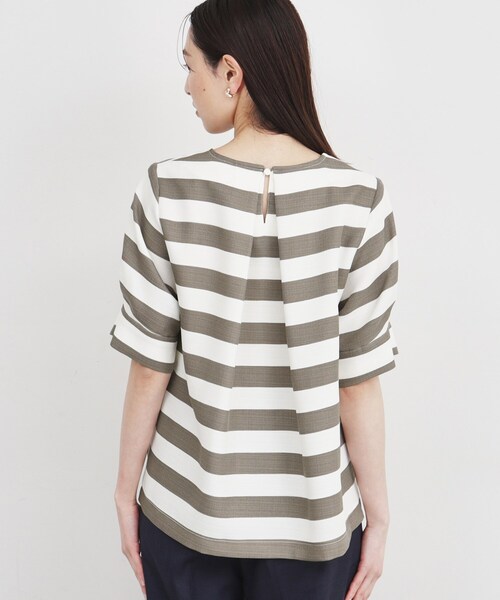 THE SHOP TK (ザ ショップ ティーケー )の「◆【ヒルナンデス!で紹介】袖タックブラウス/上品/洗濯機OK(シャツ/ブラウス・レディース・ブラウン系その他4/グリーン/アイボリー・12/13)」の20枚目の写真