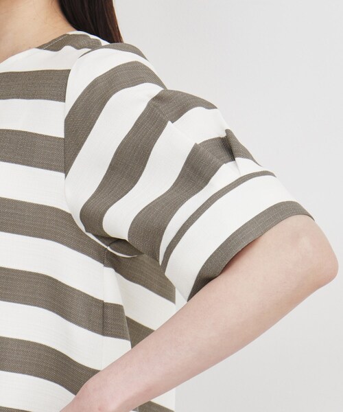 THE SHOP TK (ザ ショップ ティーケー )の「◆【ヒルナンデス!で紹介】袖タックブラウス/上品/洗濯機OK(シャツ/ブラウス・レディース・ブラウン系その他4/グリーン/アイボリー・12/13)」の17枚目の写真