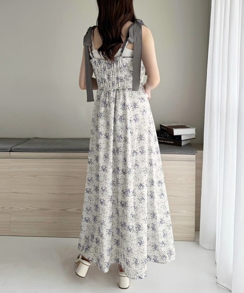 one after another NICE CLAUP（ワンアフターアナザーナイスクラップ）の「肩リボンキャミワンピース（ワンピース・レディース・ベージュ/チャコールグレー/アイボリー/アイボリー系/パープル系その他・FREE）」の14枚目の写真