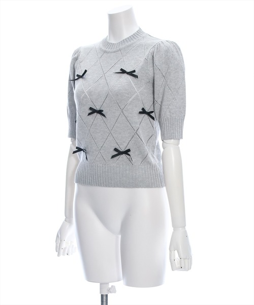 clear（クリア）の「アイレットリボンモチーフ半袖ニットトップス[バレエコア ガーリー]≪再入荷≫（ニット/セーター・レディース・ピンク/ブラック/オフホワイト/杢グレー・F）」の5枚目の写真