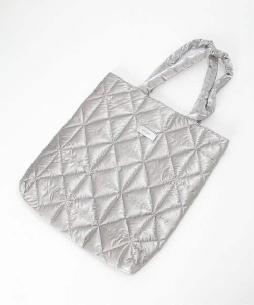 ikka(イッカ)の「キルト縦長トートバッグ(トートバッグ・レディース・グレー/ブラック・FREE)」の22枚目の写真