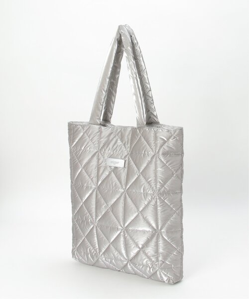 ikka(イッカ)の「キルト縦長トートバッグ(トートバッグ・レディース・グレー/ブラック・FREE)」の20枚目の写真