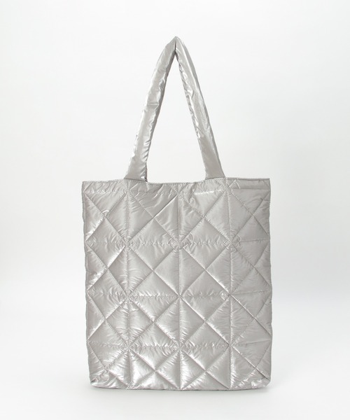 ikka(イッカ)の「キルト縦長トートバッグ(トートバッグ・レディース・グレー/ブラック・FREE)」の4枚目の写真