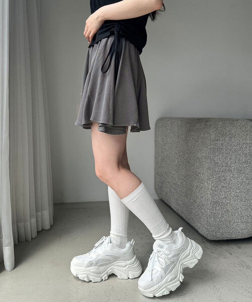 OLIVE des OLIVE(オリーブデオリーブ)の「ボリュームカットミニスカート(スカート・レディース・トップグレー/オートミール/スミクロ・FREE)」の8枚目の写真