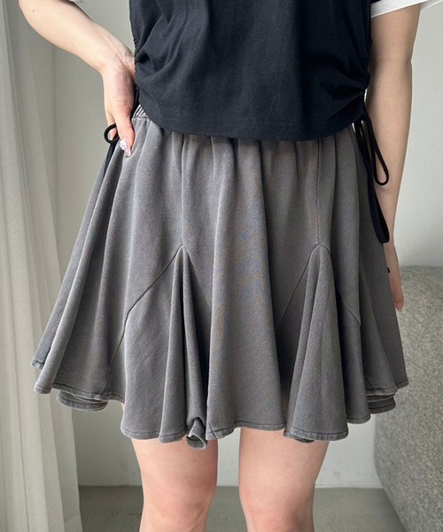 OLIVE des OLIVE(オリーブデオリーブ)の「ボリュームカットミニスカート(スカート・レディース・トップグレー/オートミール/スミクロ・FREE)」の1枚目の写真