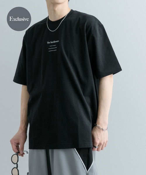 SENSE OF PLACE by URBAN RESEARCH(センスオブプレイスバイアーバンリサーチ)の「『別注』グラフィックアートTシャツ(5分袖)C(Tシャツ/カットソー・メンズ・ホワイト/ブラック/パープル系その他・MEDIUM/LARGE)」の2枚目の写真