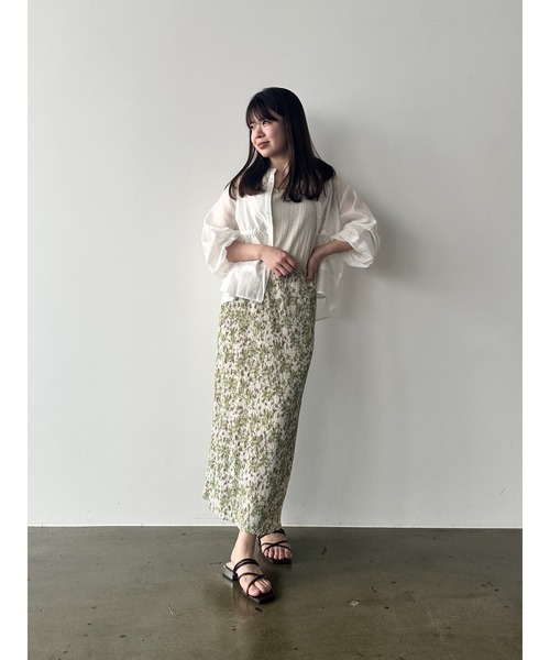 COHINA（コヒナ）の「Iラインフラワープリーツスカート【低身長・小柄女性】（スカート・レディース・グリーン/ネイビー/オレンジ・SHORT）」の14枚目の写真