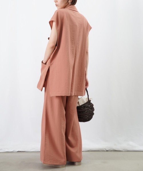 LUCA/LADY LUCK LUCA（ルカ/レディラックルカ）の「LC/LLL リネン