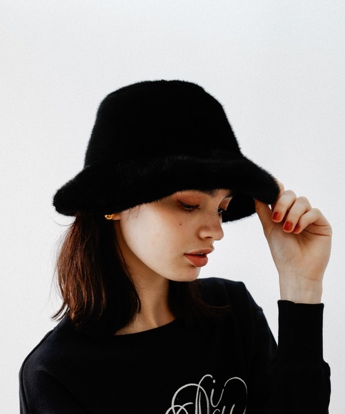 DEICY（デイシー）の「フェイクミンクハット（ハット・レディース・アイボリー/ブラック・FREE）」の2枚目の写真