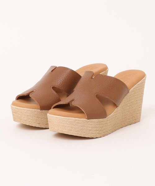 inter-chaussures（インターショシュール）の「【Oh my Sandals】クッションインソール厚底ミュールサンダル(E42501)（サンダル・レディース・ベージュ/ブラック/ブラウン・38/36/37/35）」の18枚目の写真