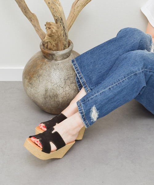 inter-chaussures（インターショシュール）の「【Oh my Sandals】クッションインソール厚底ミュールサンダル(E42501)（サンダル・レディース・ベージュ/ブラック/ブラウン・38/36/37/35）」の19枚目の写真