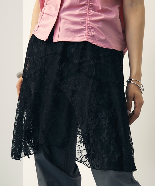 uyu.（ウユ）の「Lace Flare Middle Skirt / レースフレアミドル