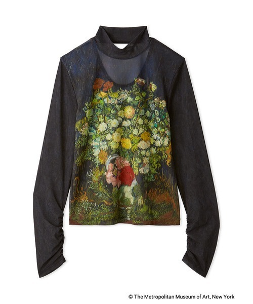 LILY BROWN（リリーブラウン）の「【The Metropolitan Museum of Art】シアートップス（Tシャツ/カットソー・レディース・ベージュ/ネイビー/グリーン/ライトブルー・FREE）」の4枚目の写真