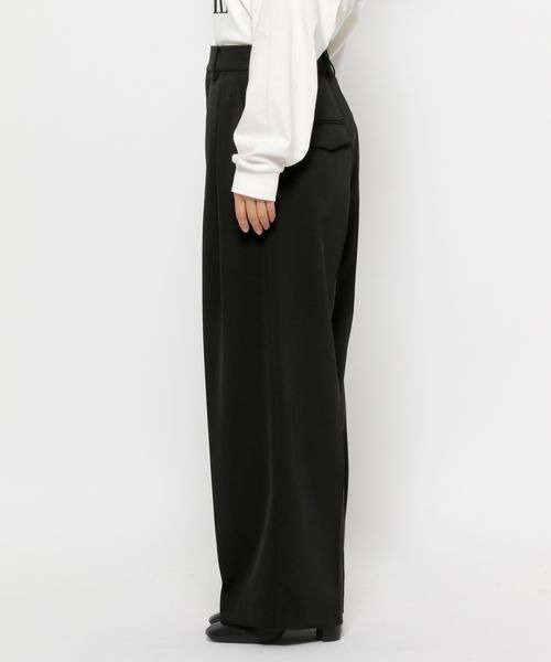 LOWRYS FARM（ローリーズファーム）の「ダブルタックワイドパンツ　128594（スラックス・レディース・アイボリー/ブラック/ブルー・MEDIUM/LARGE）」の13枚目の写真