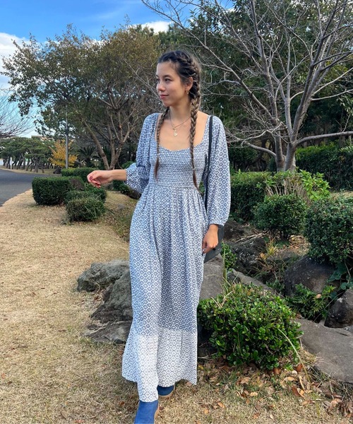 ROXY（ロキシー）の「BORDERLINE MAXI/ロキシー長袖マキシワンピ（ワンピース・レディース・ブルー・LARGE/MEDIUM/SMALL）」の4枚目の写真