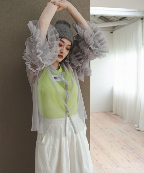 bohmal（ボマール）の「ボリュームチュールVネックカーディガン（Tシャツ/カットソー・レディース・アイボリー/ブラック/グレー・FREE）」の7枚目の写真