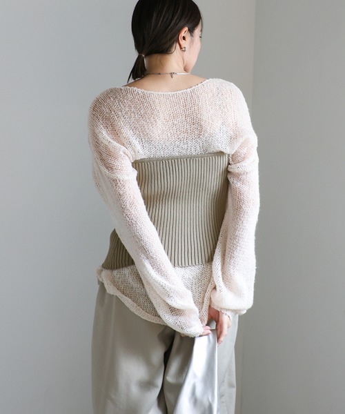 select MOCA(セレクトモカ)の「ジッパーリブニットビスチェ(ベスト・レディース・グレイッシュベージュ/ブラック/アイボリー・FREE)」の13枚目の写真