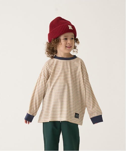 b・ROOM(ビールーム)の「【型崩れしないやわらかコットン】プリントミジンボーダービッグシルエットTシャツ(Tシャツ/カットソー・キッズ・ブラック/アイボリー/スカイブルー/ベージュ・110cm/120cm/130cm/140cm/150cm/100cm)」の3枚目の写真