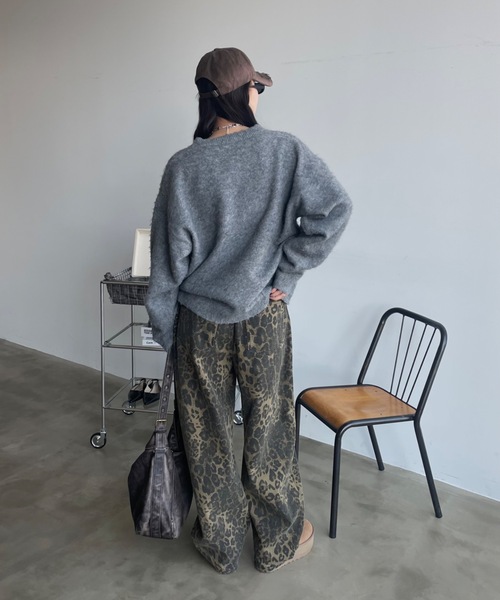 SHAGGIE（シャギー）の「【ユニセックス】ウール混リッチシャギープルオーバーニット（ニット/セーター・レディース・ホワイト/パープル/グレー・FREE）」の13枚目の写真