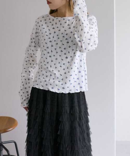 w closet（ダブルクローゼット）の「フラワーロングTシャツ（Tシャツ/カットソー・レディース・オフホワイト/ホワイト・FREE）」の5枚目の写真