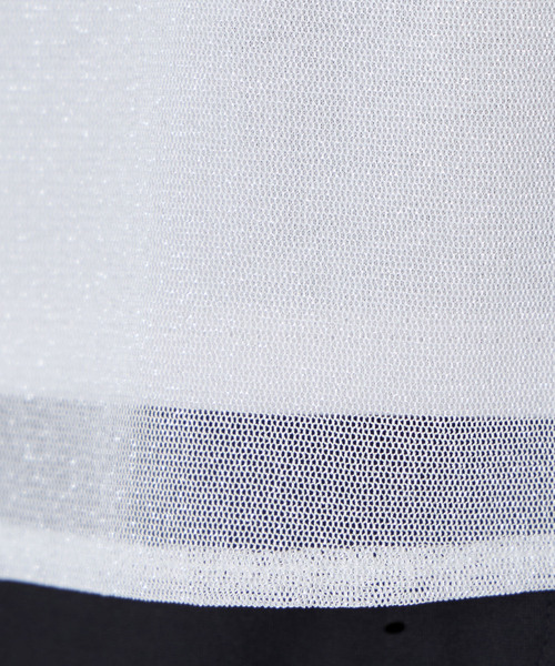 A/C DESIGN BY ALPHA CUBIC(エーシーデザインバイアルファキュービック)の「ラメチュールハイネックブラウス(Tシャツ/カットソー・レディース・ブラック/ライトグレー/オフホワイト・M/L)」の12枚目の写真