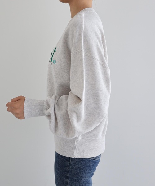 ANME（アンメ）の「Earnestエンブロイダリー裏毛スウェットトップス（スウェット・レディース・オートミール/ネイビー/アイボリー/ブラック/杢グレー・L/M/XL）」の22枚目の写真