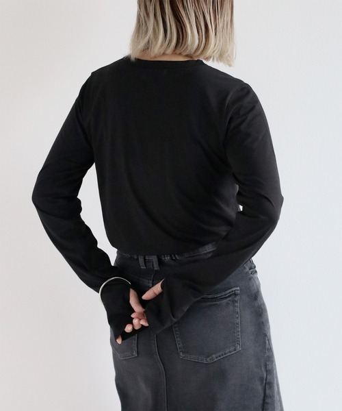 cepo（セポ）の「フィンガーホールロングスリーブTee（Tシャツ/カットソー・レディース・ブラック/ブラウン/オフホワイト/オレンジ/ブルー/サックスブルー/イエロー・M）」の15枚目の写真