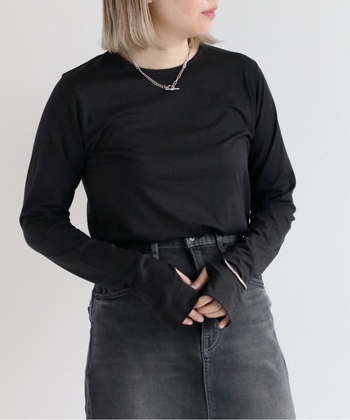 cepo（セポ）の「フィンガーホールロングスリーブTee（Tシャツ/カットソー・レディース・ブラック/ブラウン/オフホワイト/オレンジ/ブルー/サックスブルー/イエロー・M）」の13枚目の写真