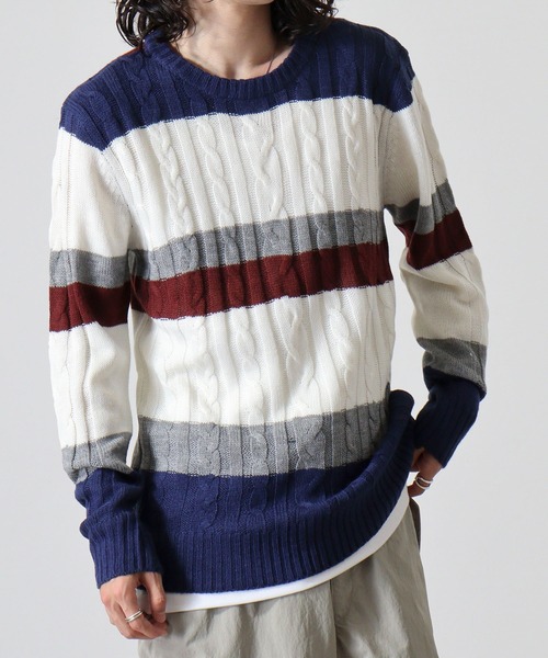 FUNALIVE(ファンアライブ)の「Cable knit crew neck knit / ケーブル編みクルーネックニット unisex(ニット/セーター・メンズ・グレー系2/グレー系3/レッド系1/ネイビー系2/ブラック系2/グレー系1/ネイビー系1/ブラック系1/ブラック系3/ブラック/キャメル/オフホワイト/ネイビー/ホワイト系2/ホワイト系1/杢グレー・LL/L/M)」の3枚目の写真
