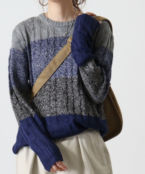 FUNALIVE(ファンアライブ)の「Cable knit crew neck knit / ケーブル編みクルーネックニット unisex(ニット/セーター・メンズ・グレー系2/グレー系3/レッド系1/ネイビー系2/ブラック系2/グレー系1/ネイビー系1/ブラック系1/ブラック系3/ブラック/キャメル/オフホワイト/ネイビー/ホワイト系2/ホワイト系1/杢グレー・LL/L/M)」の11枚目の写真