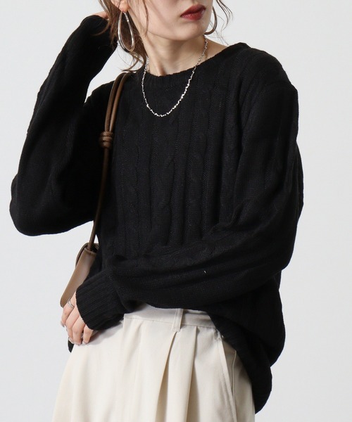 FUNALIVE(ファンアライブ)の「Cable knit crew neck knit / ケーブル編みクルーネックニット unisex(ニット/セーター・メンズ・グレー系2/グレー系3/レッド系1/ネイビー系2/ブラック系2/グレー系1/ネイビー系1/ブラック系1/ブラック系3/ブラック/キャメル/オフホワイト/ネイビー/ホワイト系2/ホワイト系1/杢グレー・LL/L/M)」の5枚目の写真