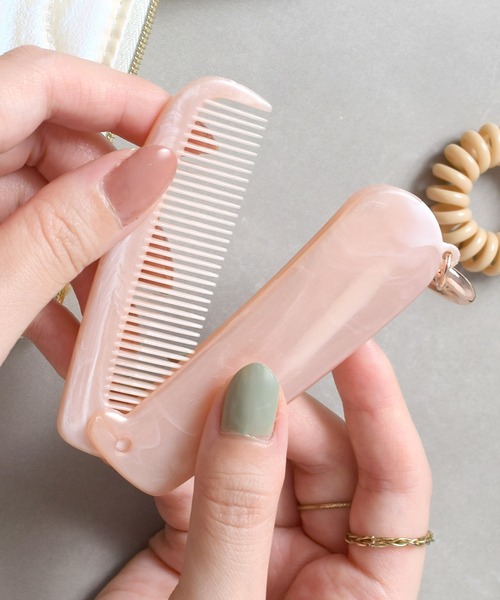 PLUS FOR me】ベーシック/ヘアコーム（ヘアブラシ）｜Flowering