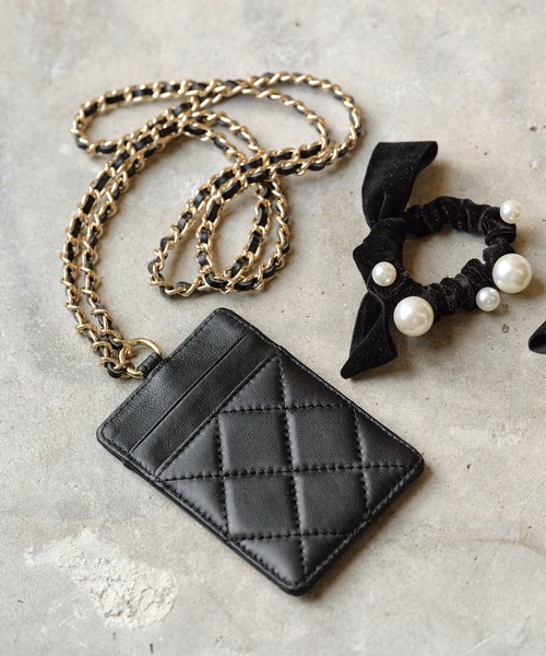 ZAKKA-BOX（ザッカボックス）の「キルティングカードケース（ショルダーストラップ付）（カードケース・レディース・ホワイト/ブラック・FREE）」の3枚目の写真