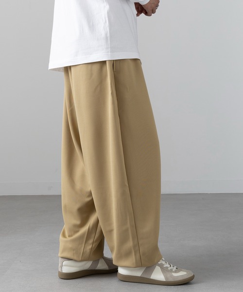 wundou(ウンドウ)の「【wundou】ストリートトレーニングパンツ P2300(その他パンツ・メンズ・ベージュ/グリーン/ブラック・M/L/S)」の14枚目の写真