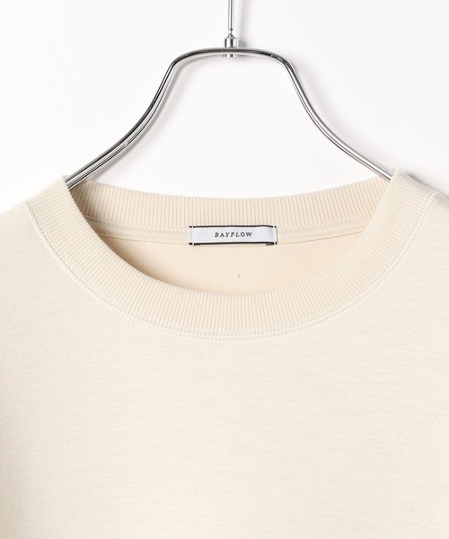 BAYFLOW（ベイフロー）の「[軽量で柔らか]アソートロゴダンボールプルオーバー（Tシャツ/カットソー・レディース・オフホワイト/チャコール/ベージュ/ピンク・FREE）」の18枚目の写真