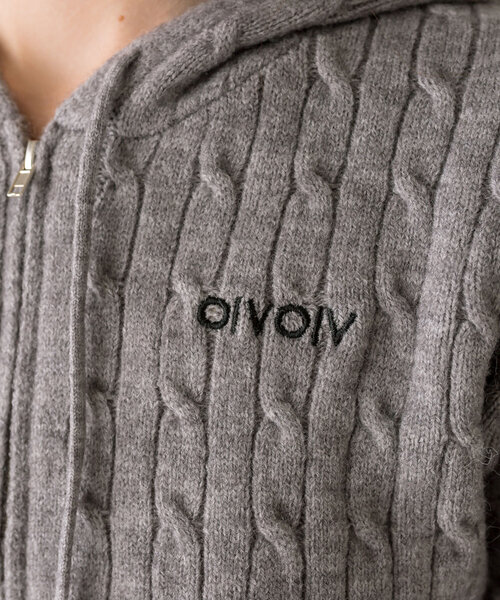 OLIVE des OLIVE(オリーブデオリーブ)の「ふわもちケーブルパーカー(パーカー・レディース・オフホワイト/チャコールグレー/サックスブルー/ブラウン・FREE)」の20枚目の写真