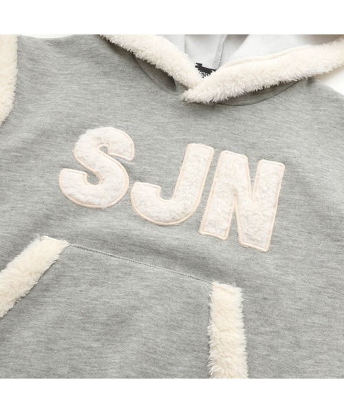 SISTER JENNI(SISTER JENNI)の「【あったか】裏起毛ボアロゴパーカー(パーカー・キッズ・グレー/ブラック・150cm/160cm/140cm/130cm)」の16枚目の写真