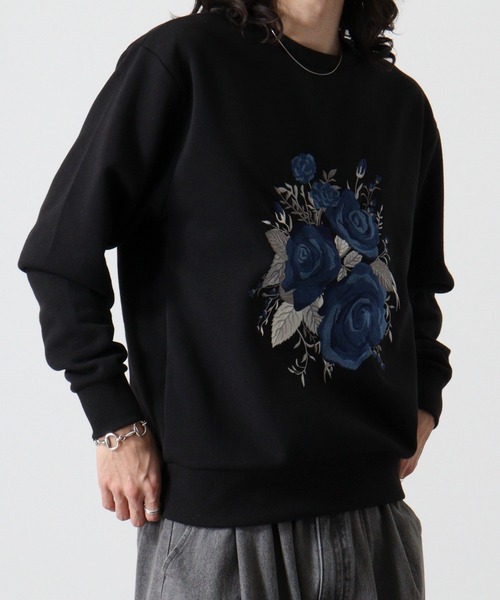 FUNALIVE(ファンアライブ)の「WS select ストレッチ裏起毛 バラ刺繍スウェットシャツ(スウェット・メンズ・ブラック/ブラック系その他/ホワイト・M/L)」の7枚目の写真